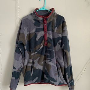 Burton fleece in Camo